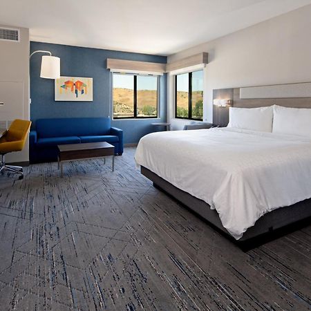 Holiday Inn Express & Suites - Valencia - Santa Clarita By Ihg ภายนอก รูปภาพ