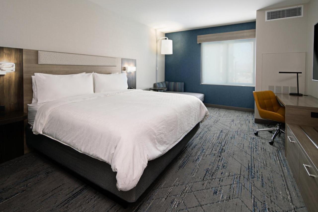 Holiday Inn Express & Suites - Valencia - Santa Clarita By Ihg ภายนอก รูปภาพ