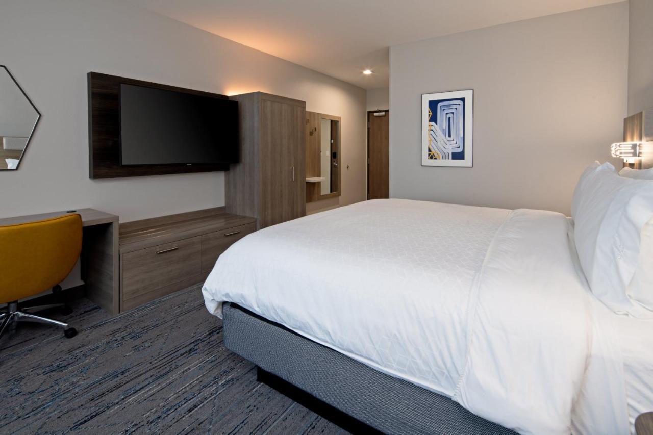 Holiday Inn Express & Suites - Valencia - Santa Clarita By Ihg ภายนอก รูปภาพ