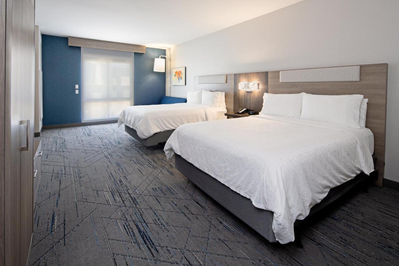 Holiday Inn Express & Suites - Valencia - Santa Clarita By Ihg ภายนอก รูปภาพ