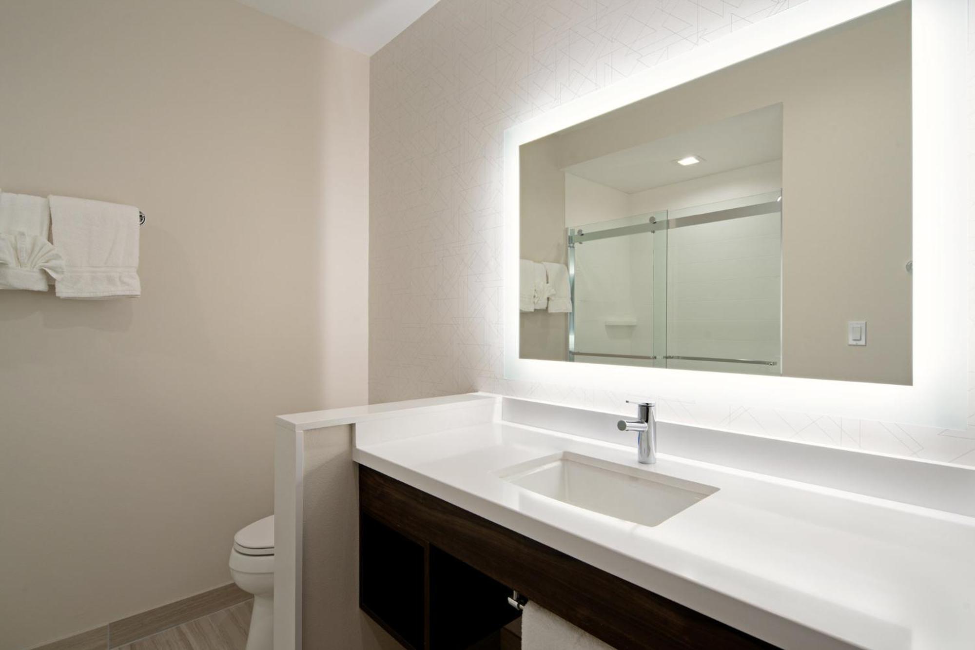 Holiday Inn Express & Suites - Valencia - Santa Clarita By Ihg ภายนอก รูปภาพ
